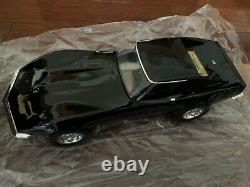 Jim Beam Very Rare Black 1968 Corvette Collector Decanter, IAJBBSC Club Car, 68